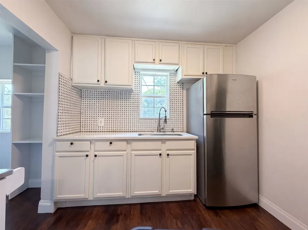 2832 Avenue I Fort Worth TX 76105