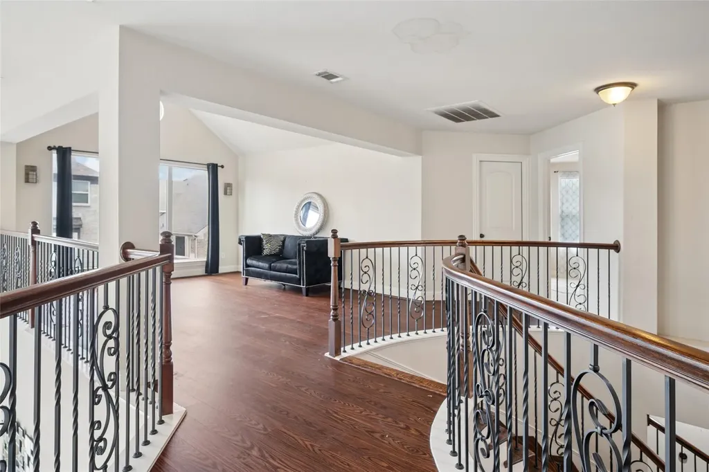 901 Oglethorpe Lane Aubrey TX 76227