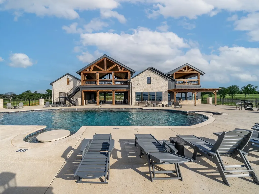 398 Timberland Heights Windom TX 75492