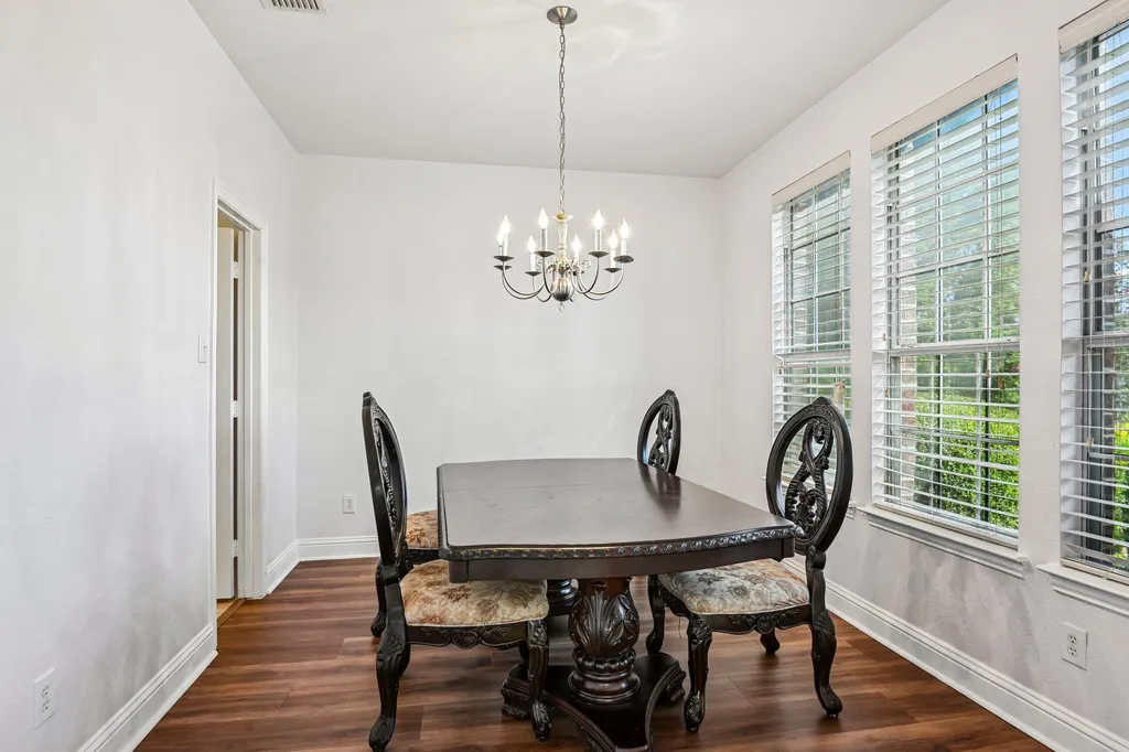 6006 Shadywood Lane Garland TX 75043