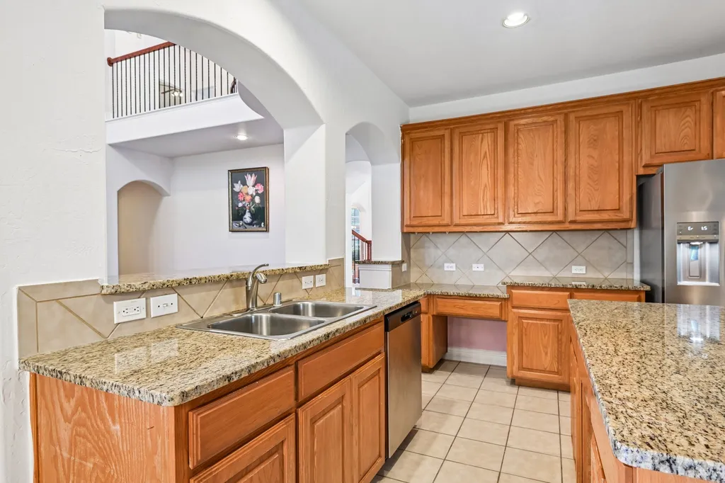 6006 Shadywood Lane Garland TX 75043