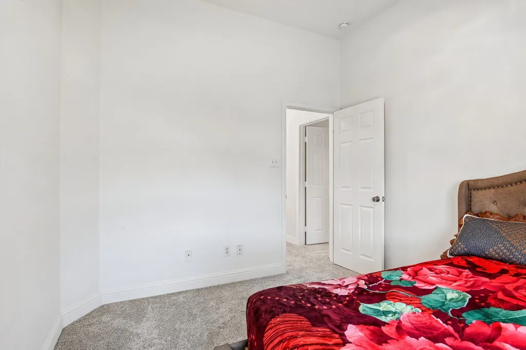 6006 Shadywood Lane Garland TX 75043