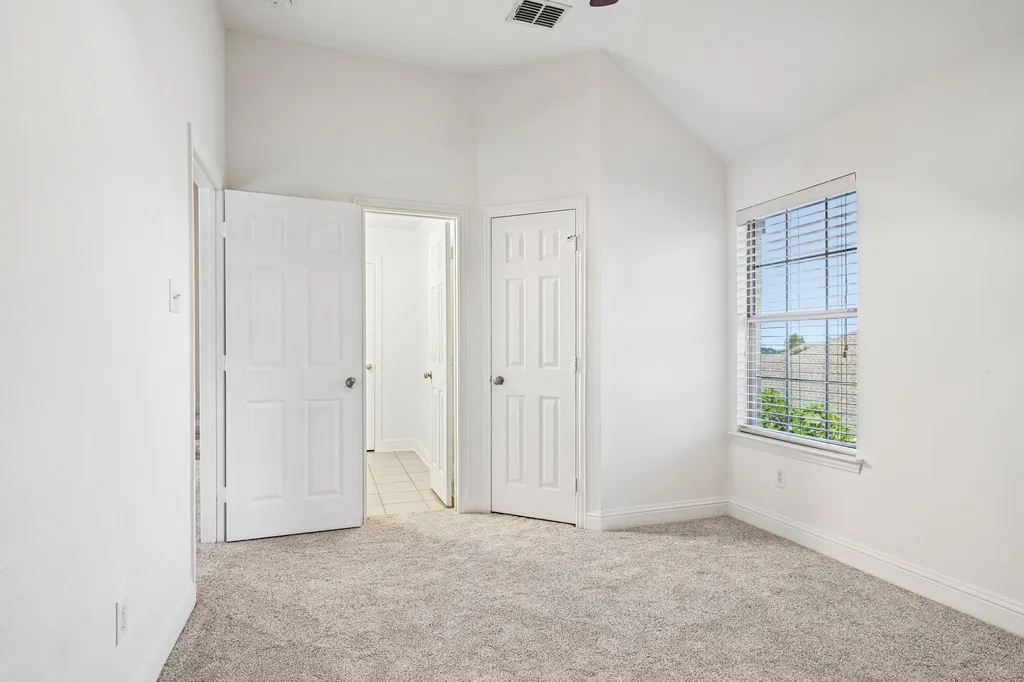 6006 Shadywood Lane Garland TX 75043