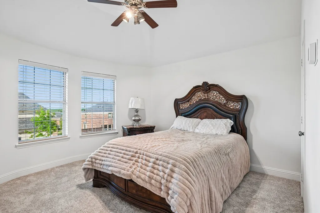 6006 Shadywood Lane Garland TX 75043