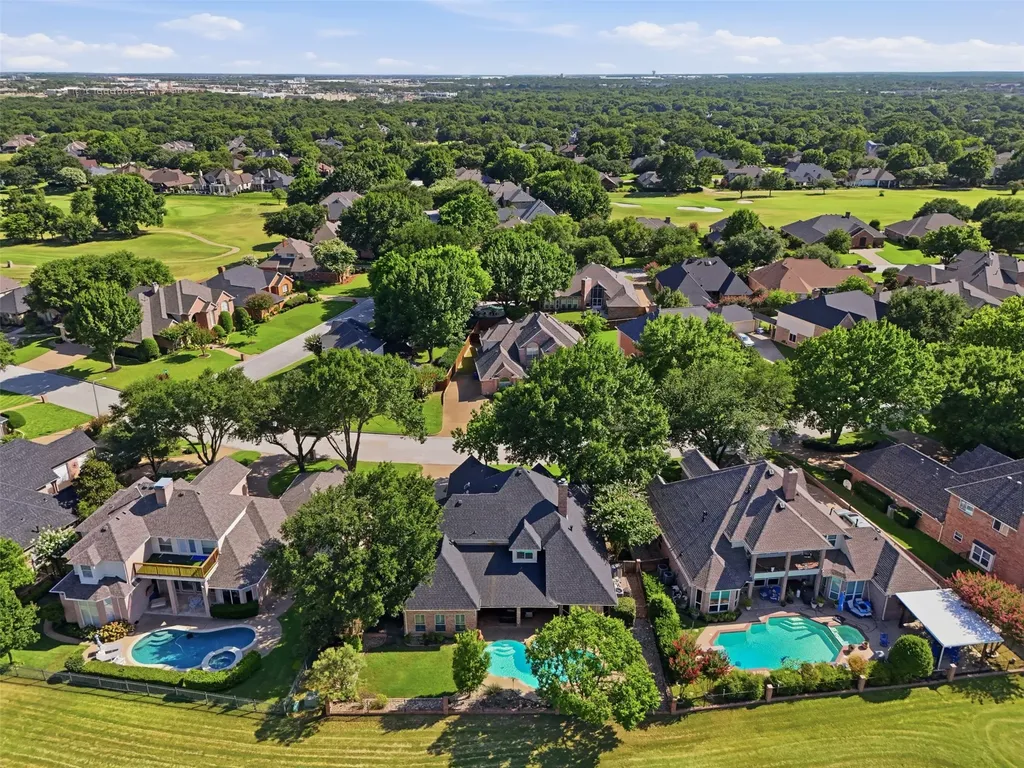 902 Riviera Drive Mansfield TX 76063