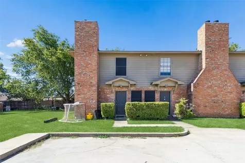 321 Cambridge Drive Saginaw TX 76179