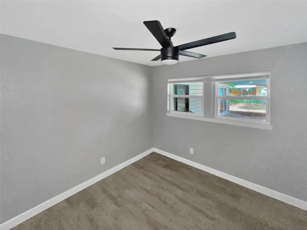1306 Elby Street Irving TX 75061