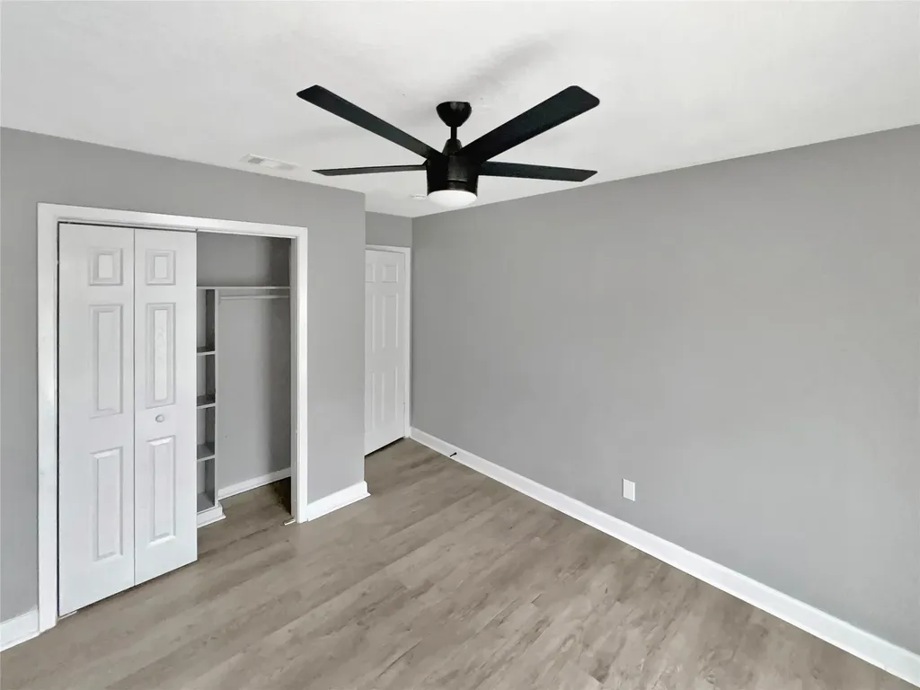 1306 Elby Street Irving TX 75061