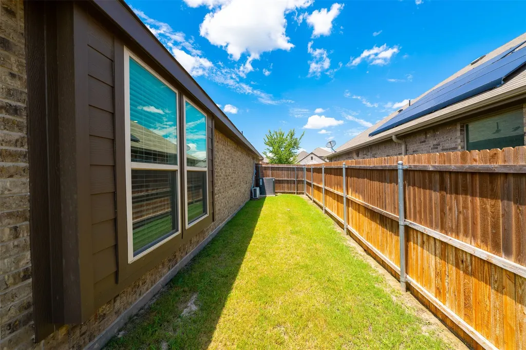 105 Cheryl Drive Keene TX 76059