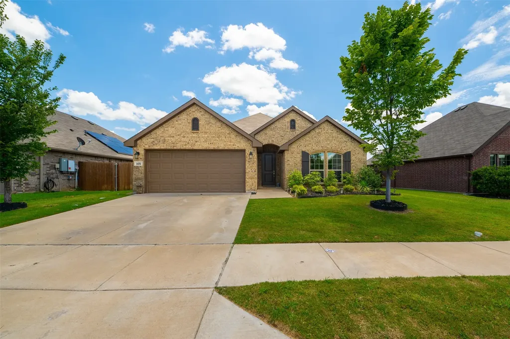 105 Cheryl Drive Keene TX 76059