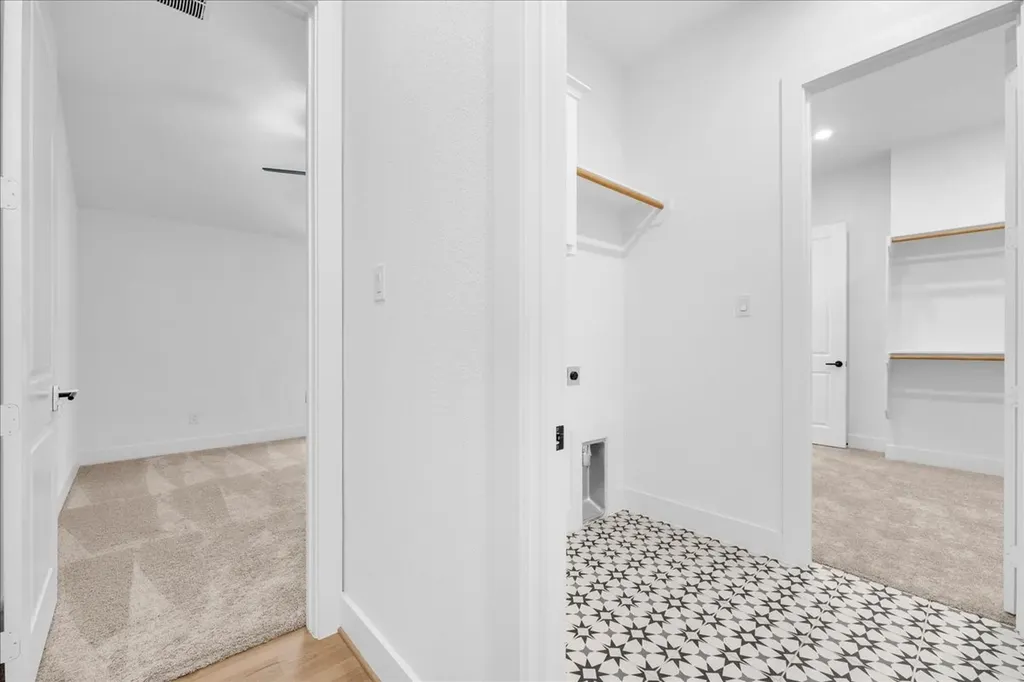 2100 Pleasant Run Lane Fort Worth TX 76008