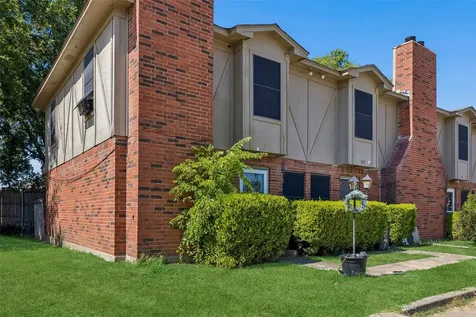 405 Cambridge Drive Saginaw TX 76179