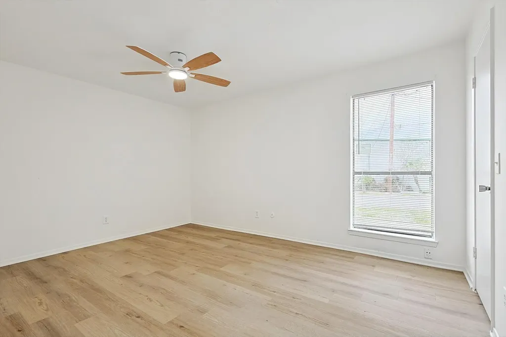7652 Ronnie Drive Dallas TX 75252