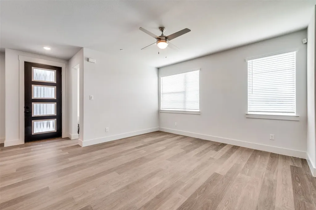 4553 Lamplights Drive Celina TX 75078