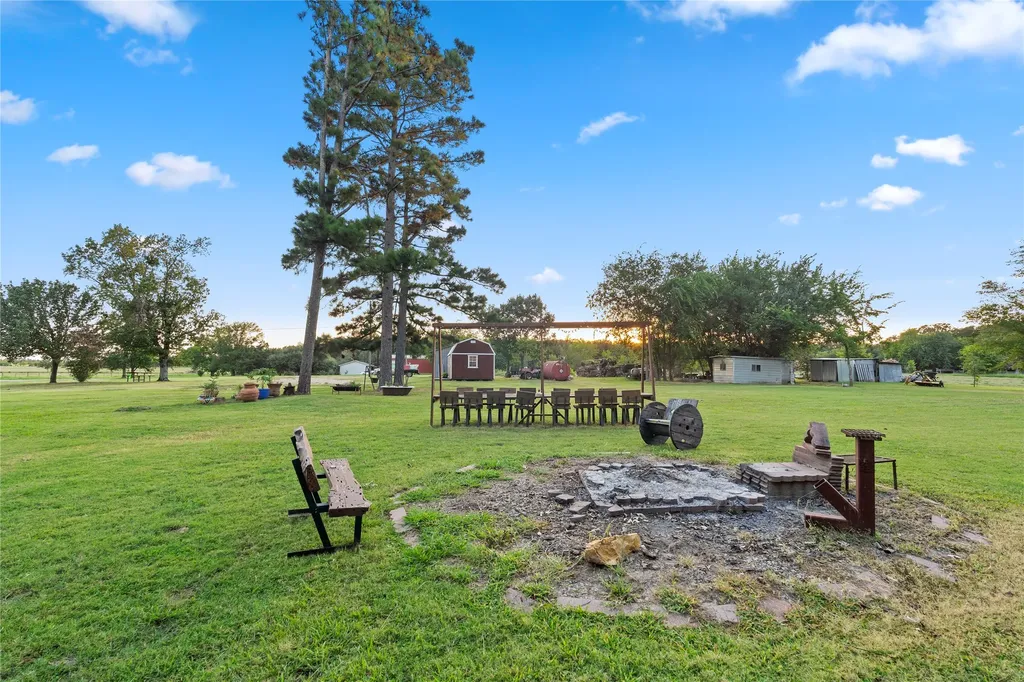 15197 Farm Road 71 E Sulphur Bluff TX 75481