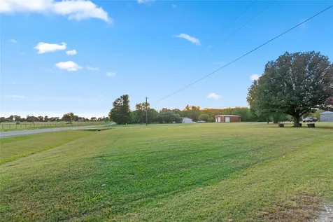 15197 Farm Road 71 E Sulphur Bluff TX 75481