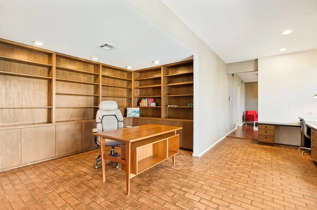 6652 Talbot Parkway Dallas TX 75232