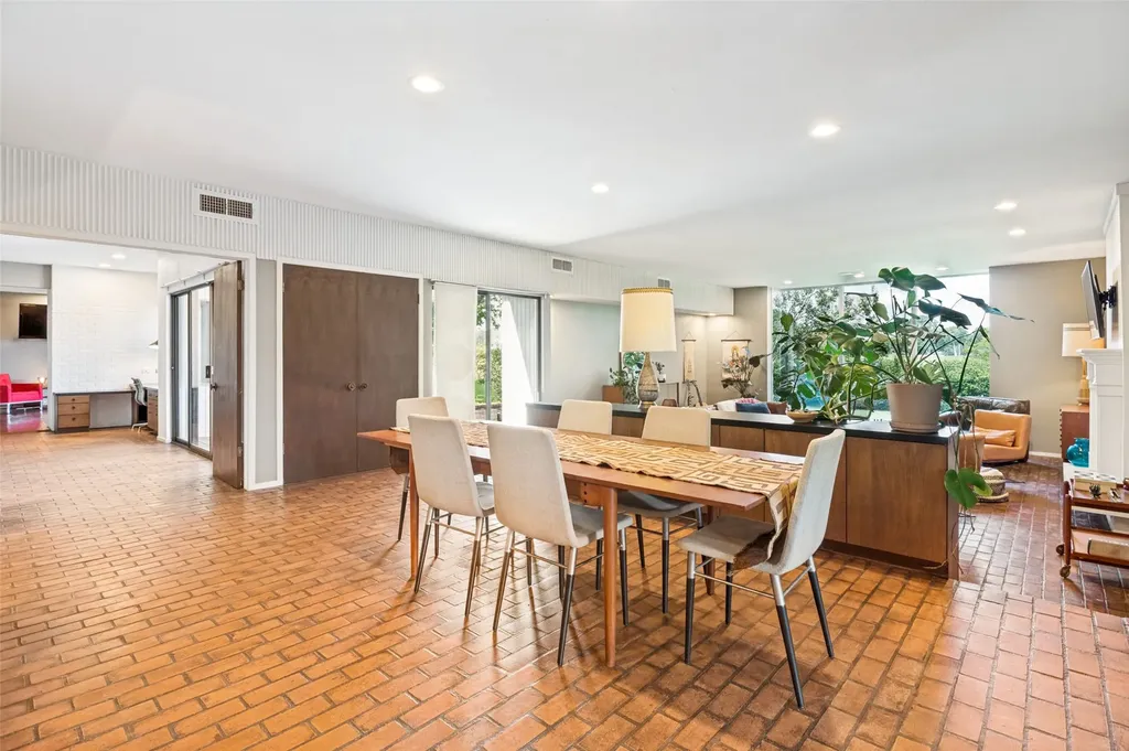 6652 Talbot Parkway Dallas TX 75232