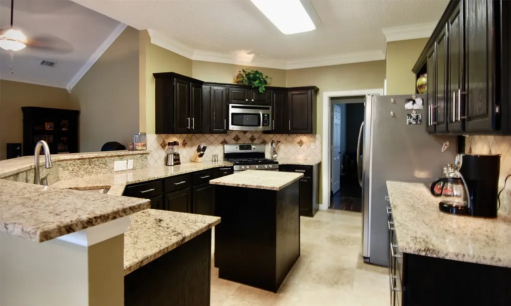 1685 Shannon Drive Lewisville TX 75077