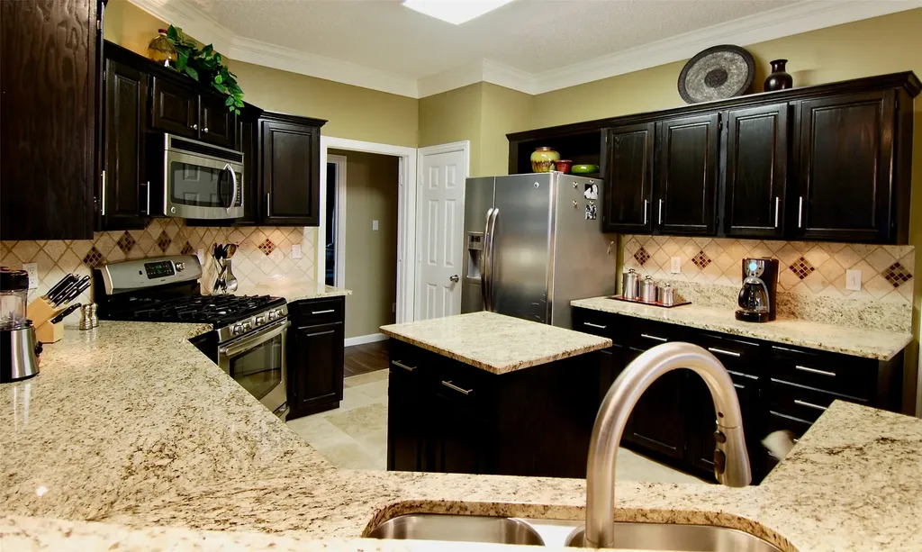 1685 Shannon Drive Lewisville TX 75077