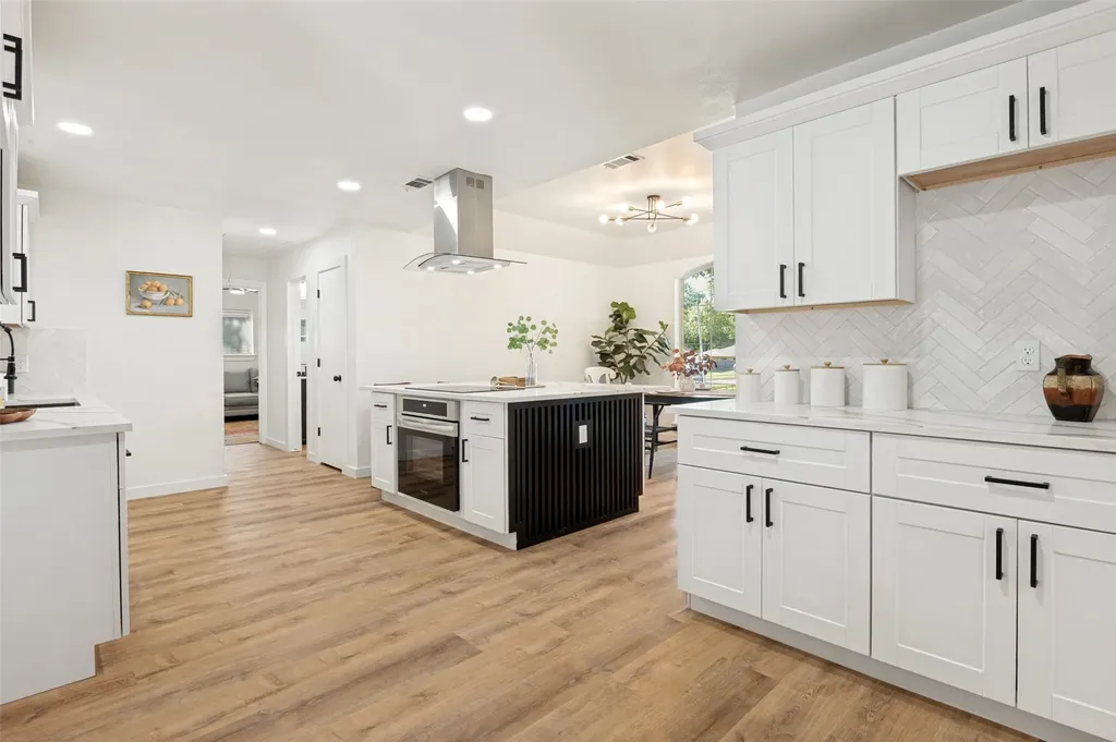 2201 Parkhaven Drive Plano TX 75075