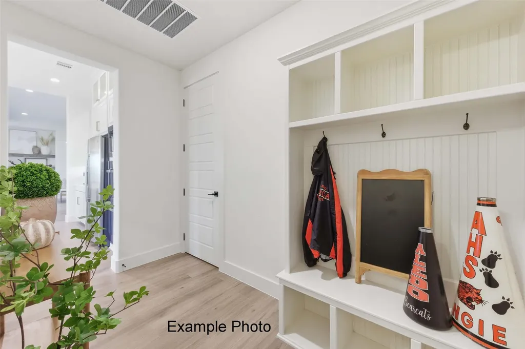 1033 Switchgrass Azle TX 76098