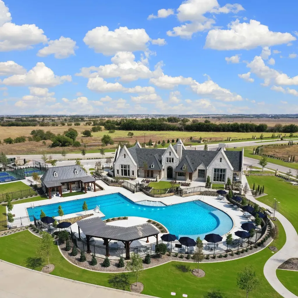 2917 Thatcher Street Celina TX 75009