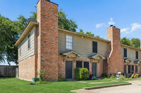 221 Cambridge Drive Saginaw TX 76179