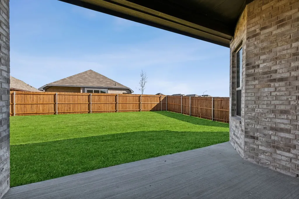 10300 Tapioca Street Fort Worth TX 76036
