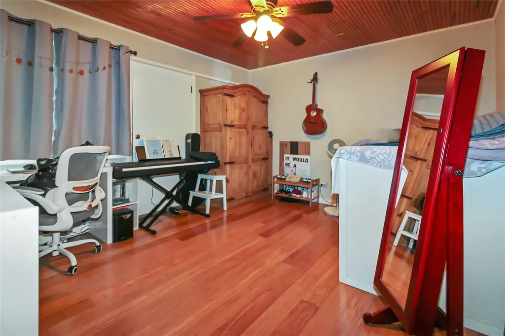 1001 Sandy Ridge Road Scurry TX 75158