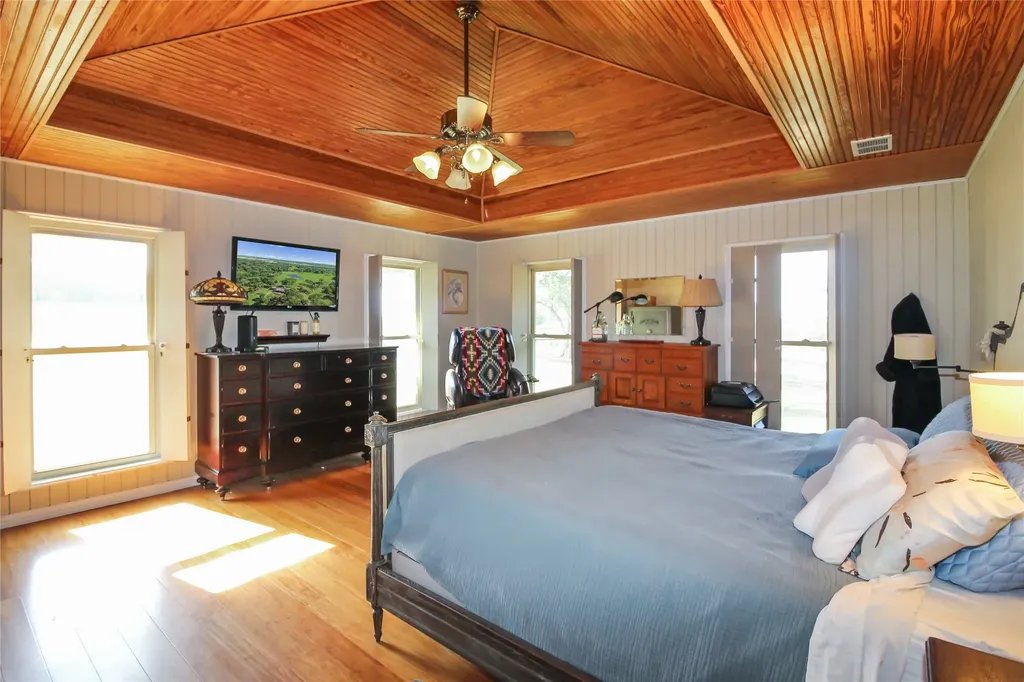 1001 Sandy Ridge Road Scurry TX 75158