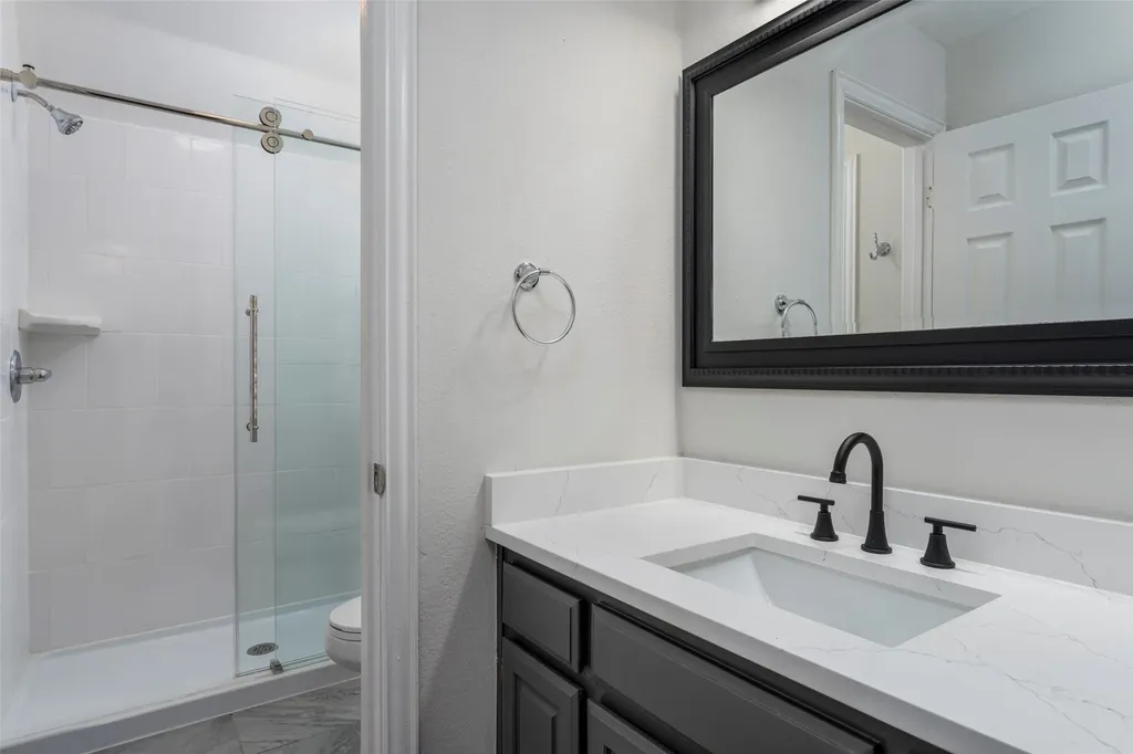 7206 Forestwind Court Arlington TX 76001