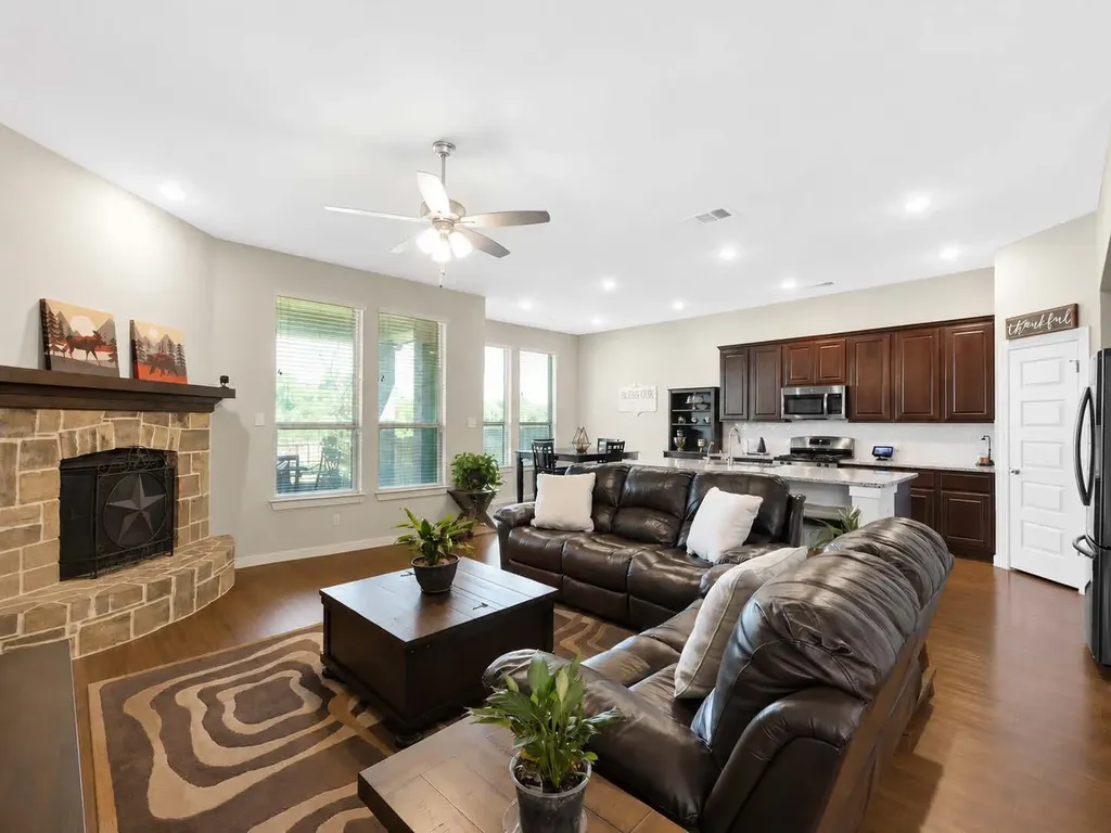 5249 Dolph Briscoe Drive Forney TX 75126