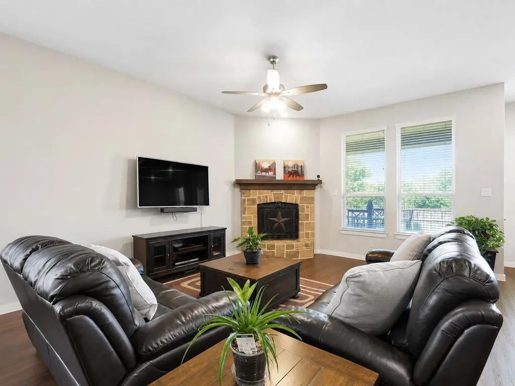 5249 Dolph Briscoe Drive Forney TX 75126