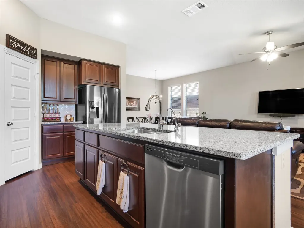 5249 Dolph Briscoe Drive Forney TX 75126