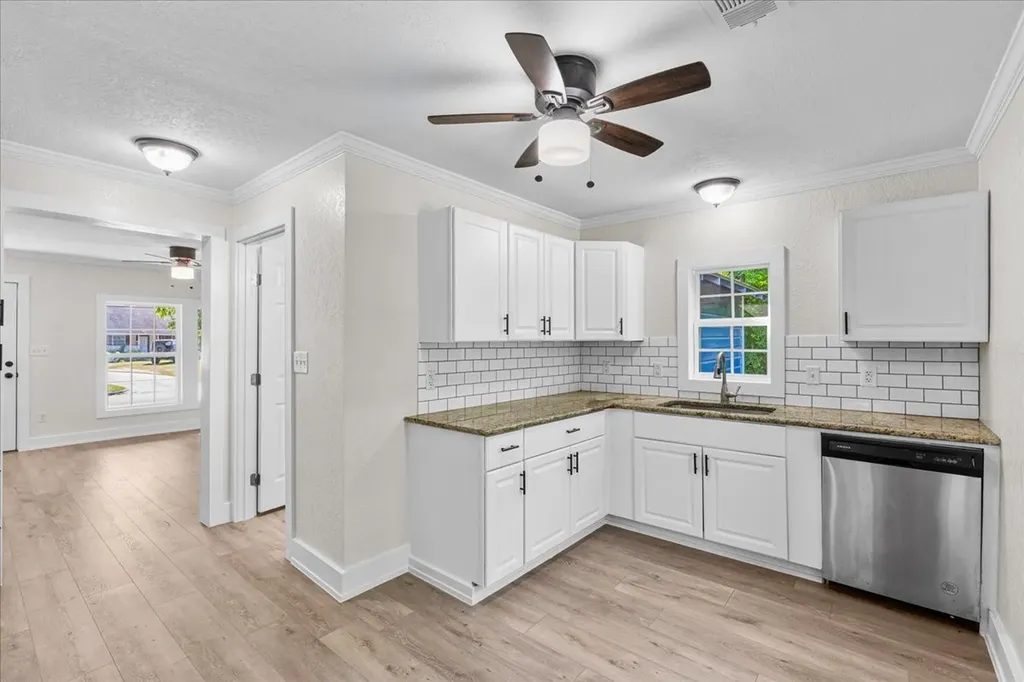 1325 Navarro Drive Corsicana TX 75110