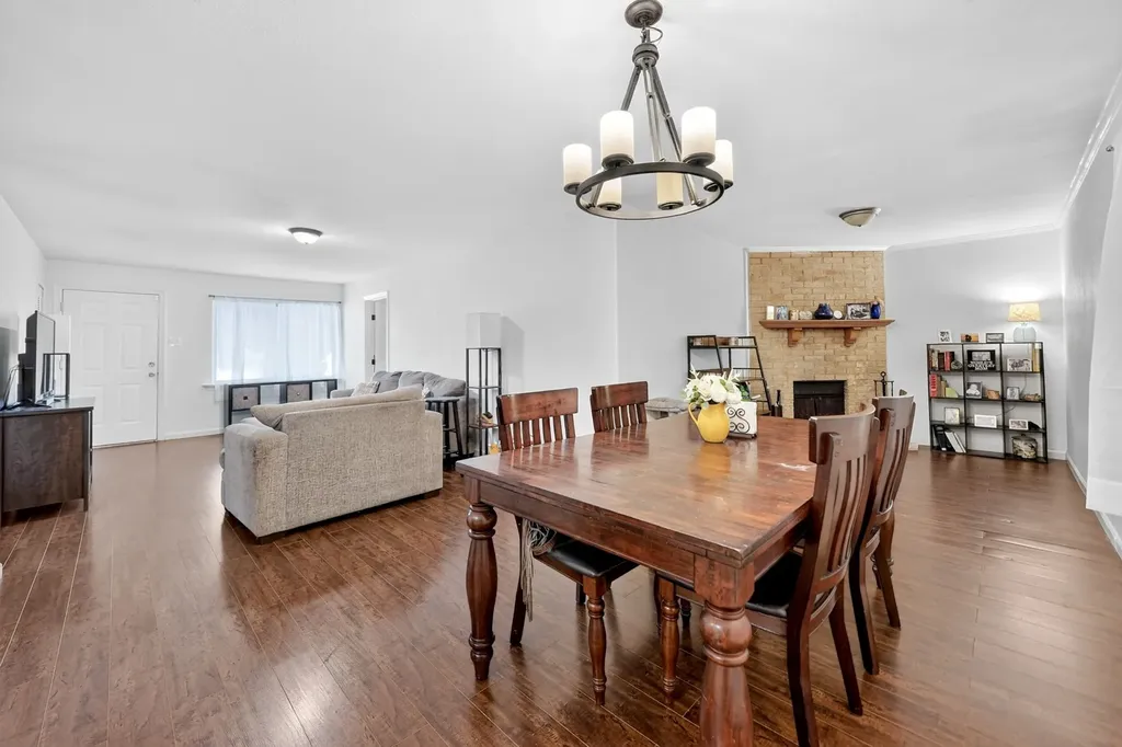 955 Ashwood Drive Lewisville TX 75067