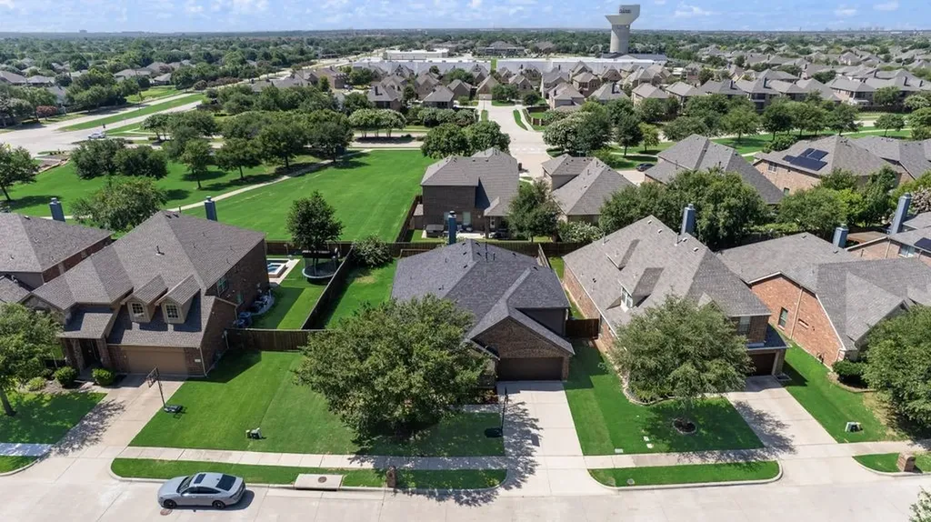 10013 Waterstone Way Mckinney TX 75072
