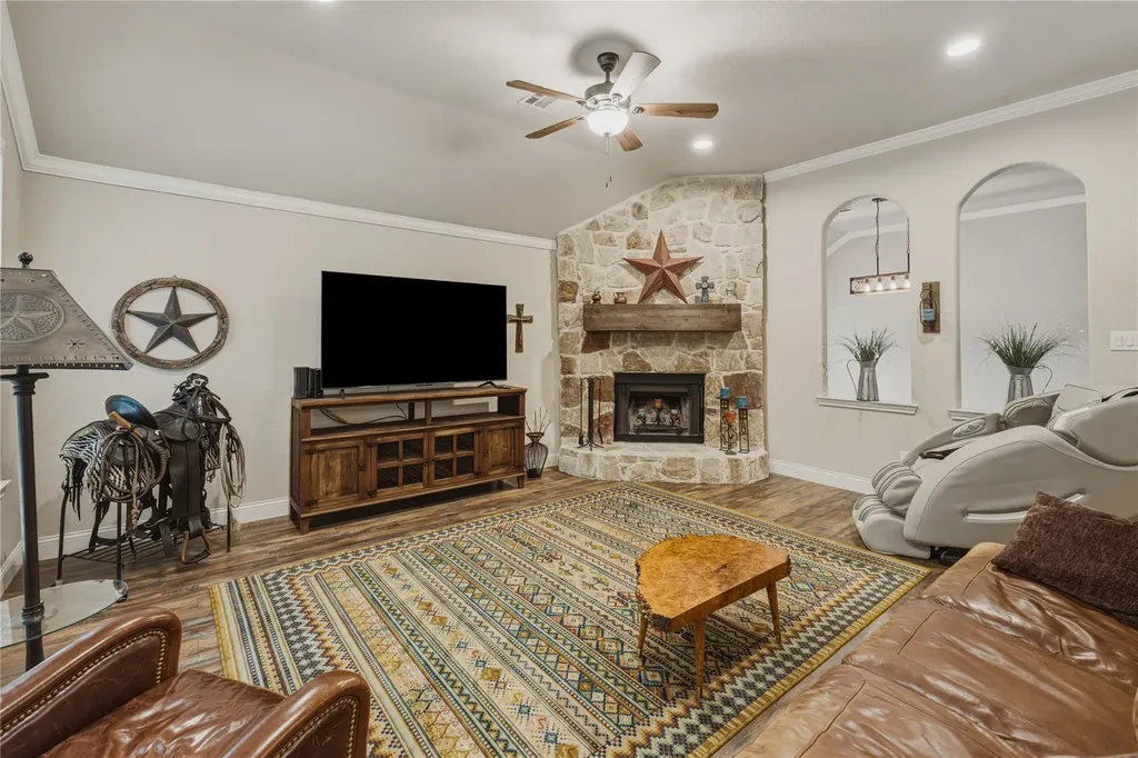 413 Charlie Way Weatherford TX 76087