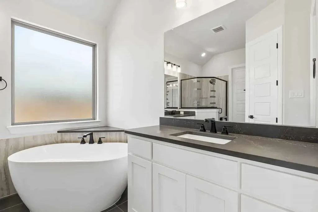 201 Cross Timbers Street Azle TX 76020