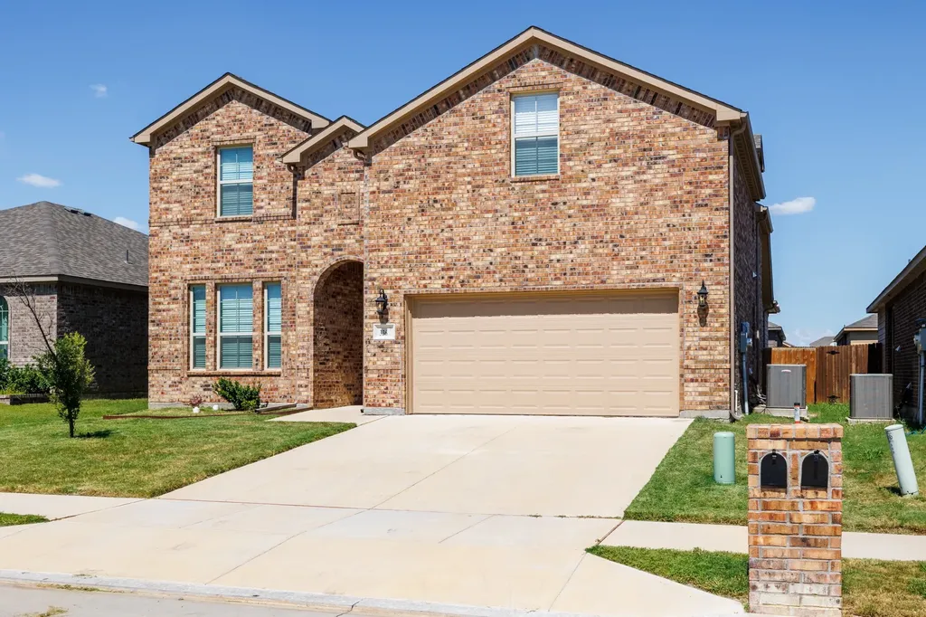 336 Emerald Creek Drive Fort Worth TX 76131