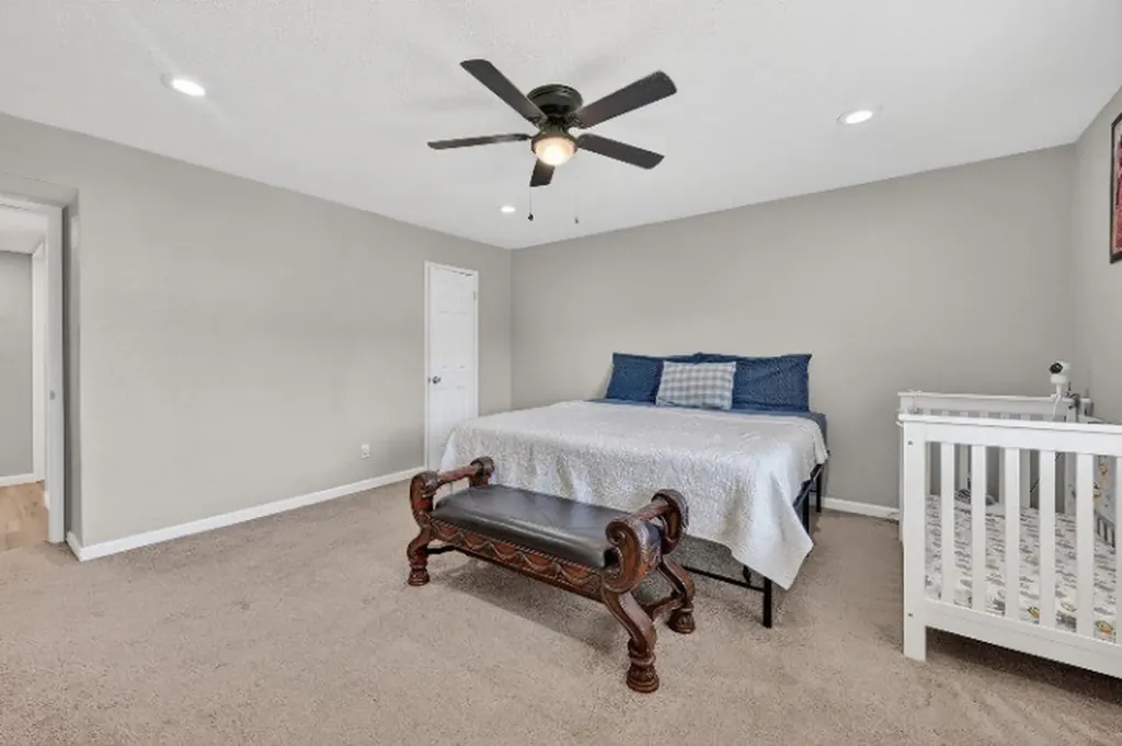 3825 Hackberry Lane Bedford TX 76021