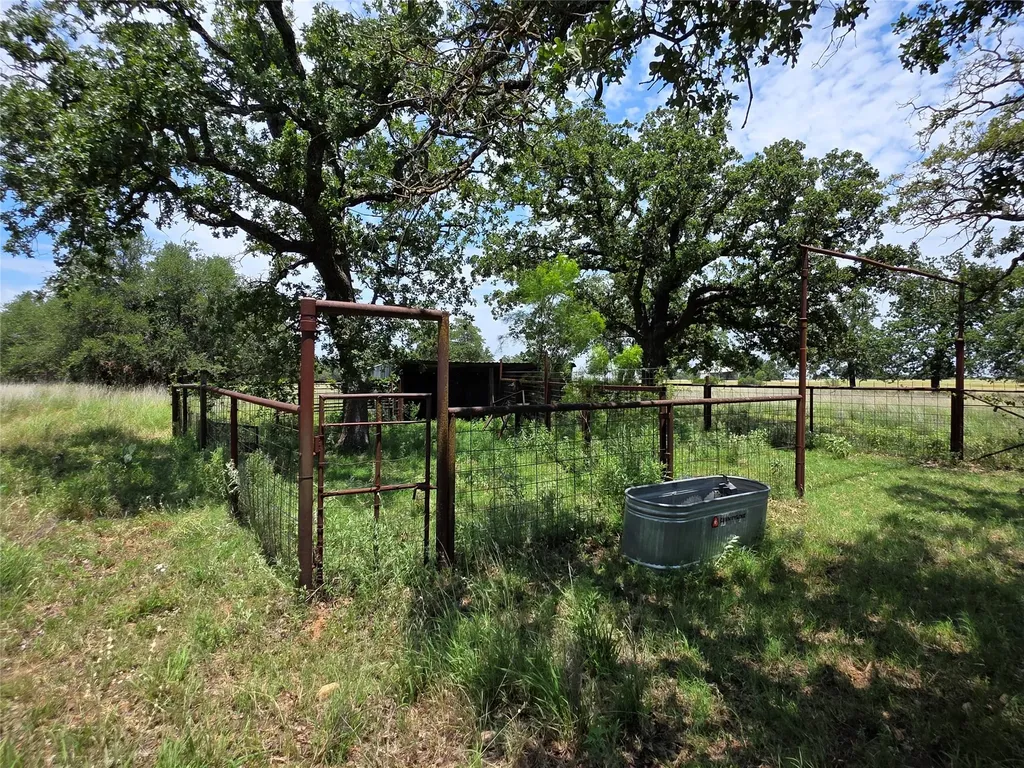 2251 Fm 585 Bangs TX 76823