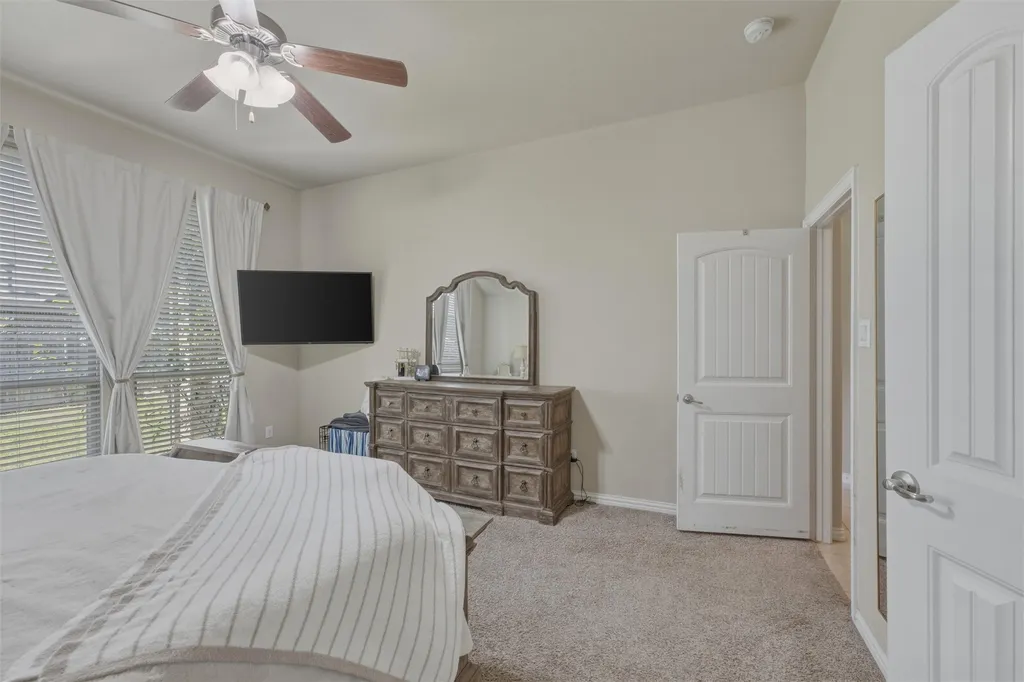2955 Geneva Drive Grand Prairie TX 75054