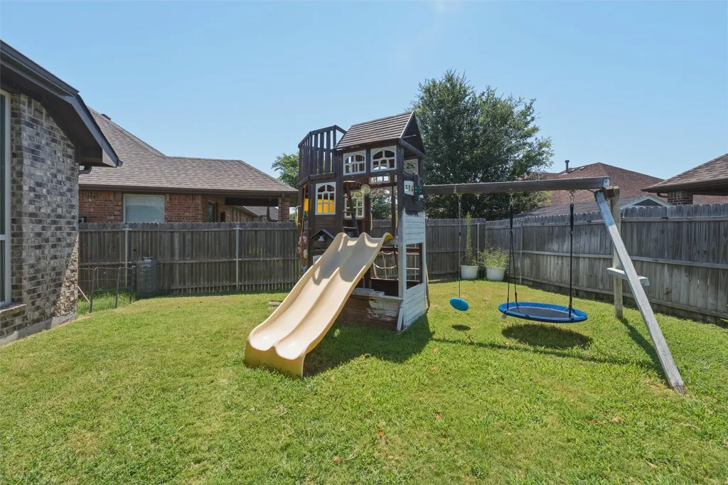2955 Geneva Drive Grand Prairie TX 75054