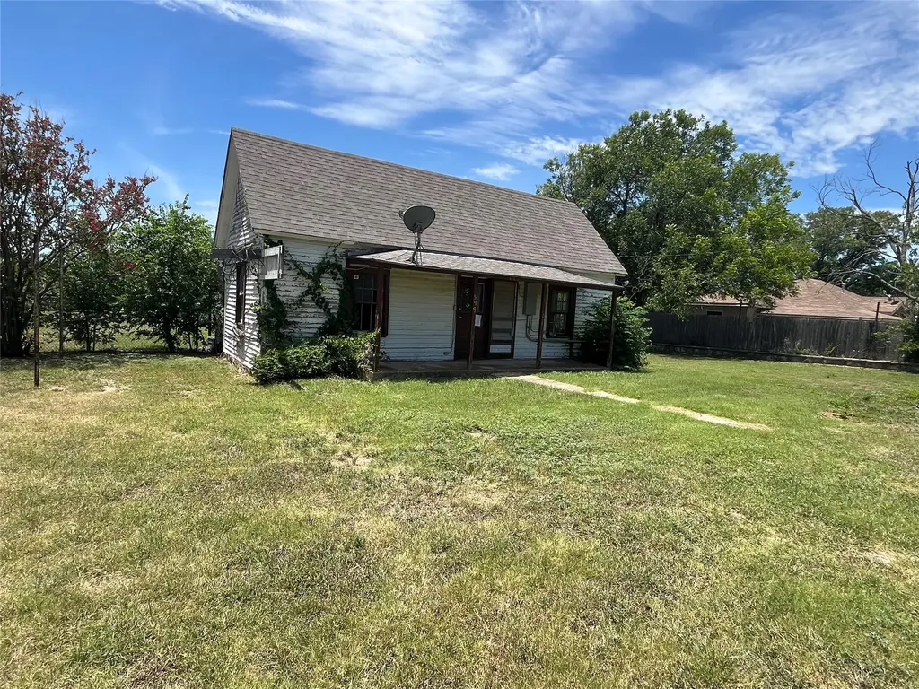 549 E Elm Street Dublin TX 76446