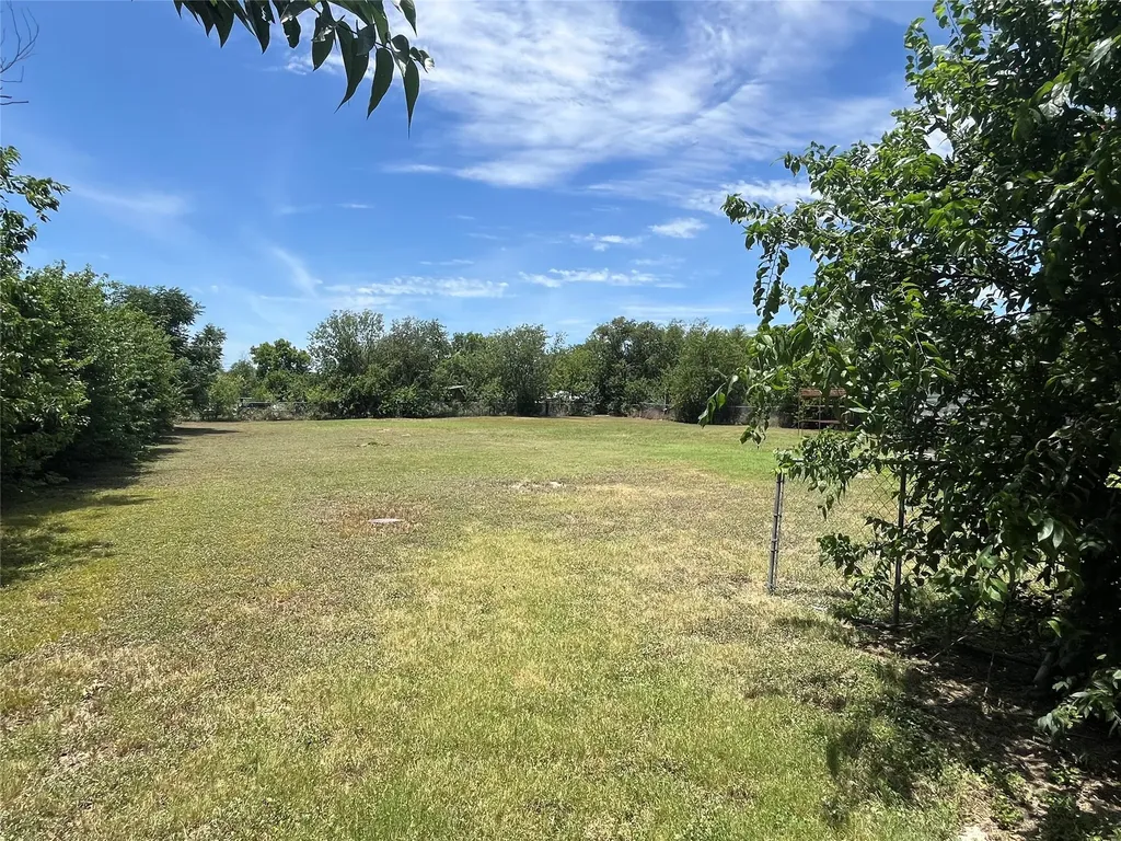 549 E Elm Street Dublin TX 76446