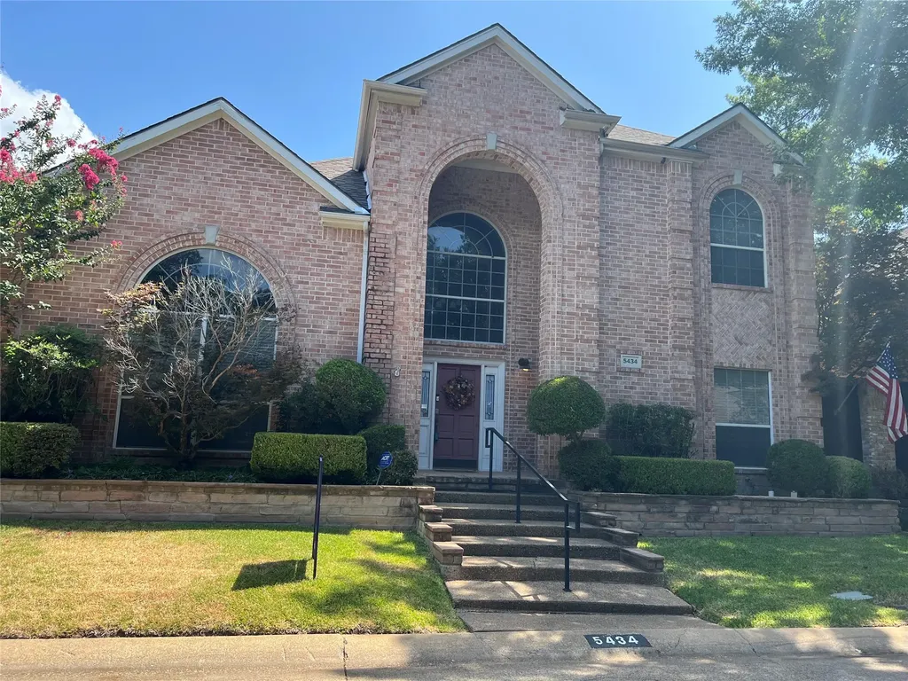 5434 Preston Fairways Circle Dallas TX 75252