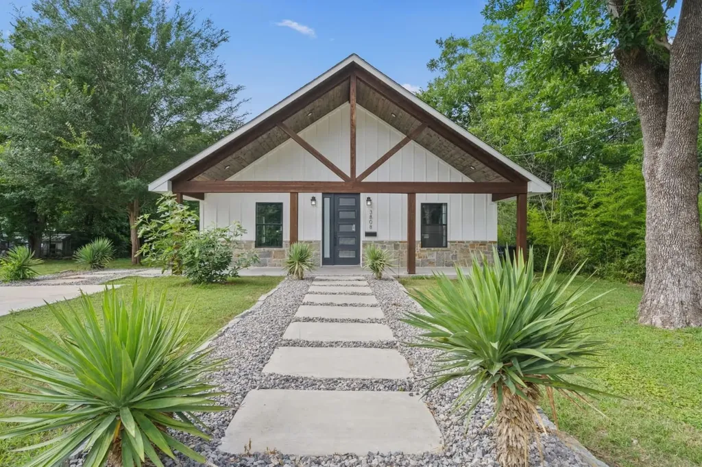 3808 Silver Street Greenville TX 75401