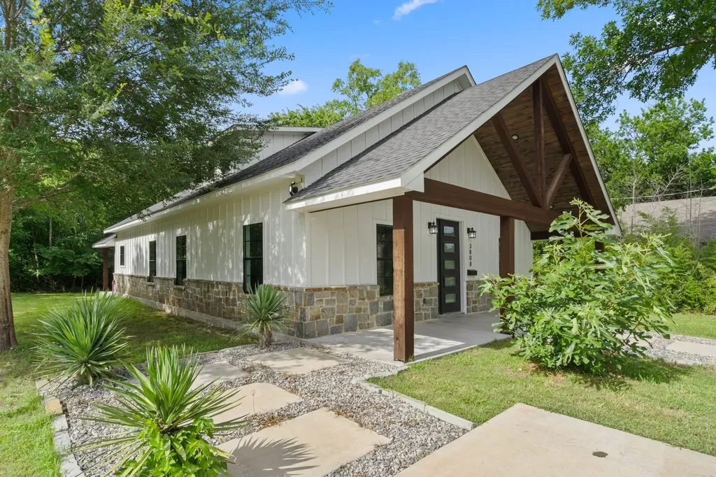 3808 Silver Street Greenville TX 75401